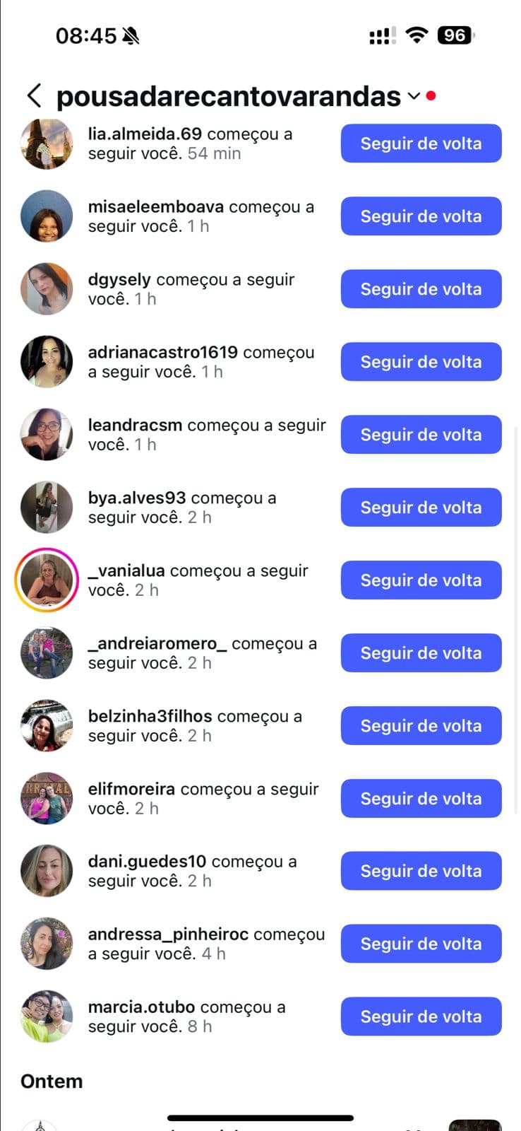 Enxurrada de novos seguidores chegando hora após hora.